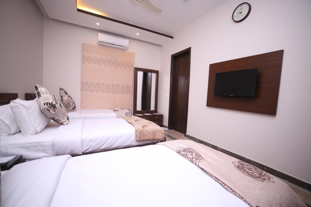 Zifan Hotel & Suites Karachi Exterior foto