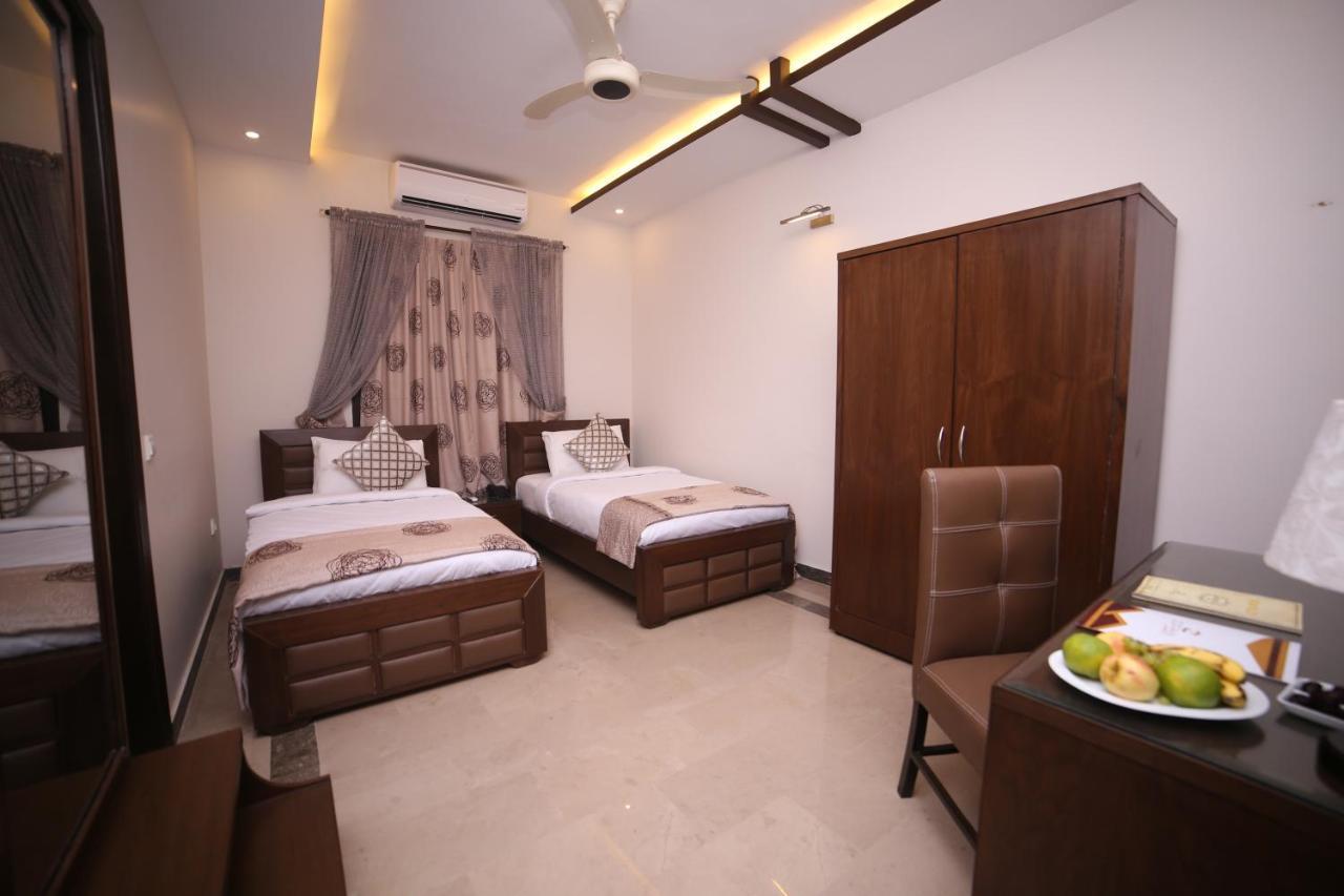 Zifan Hotel & Suites Karachi Exterior foto